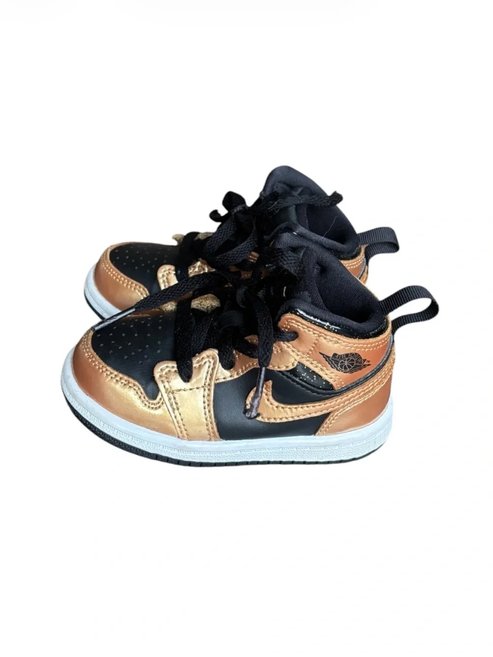 💣Nike Gold / Black Baby Sneakers Size 6C💣